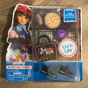 Liv Bowling Night Playset with Accessories